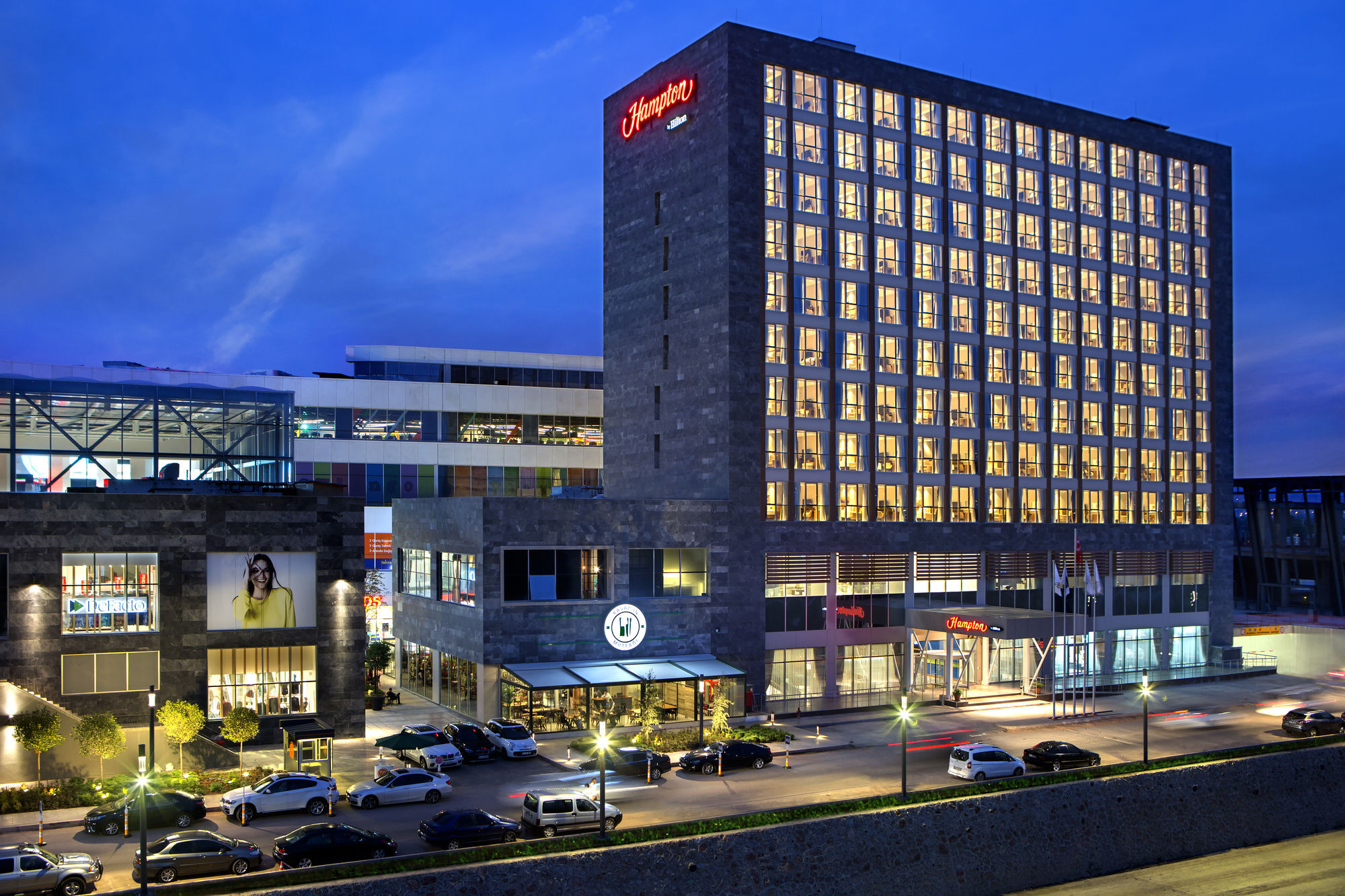 Hampton By Hilton Kocaeli Symbol Hotel Exterior photo